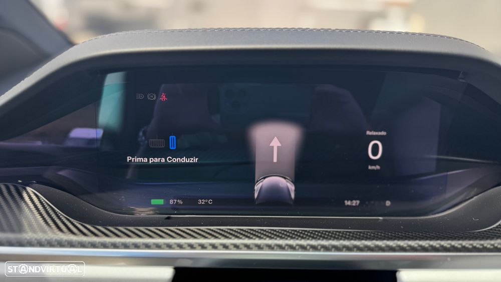 Tesla Model X Plaid AWD - 11