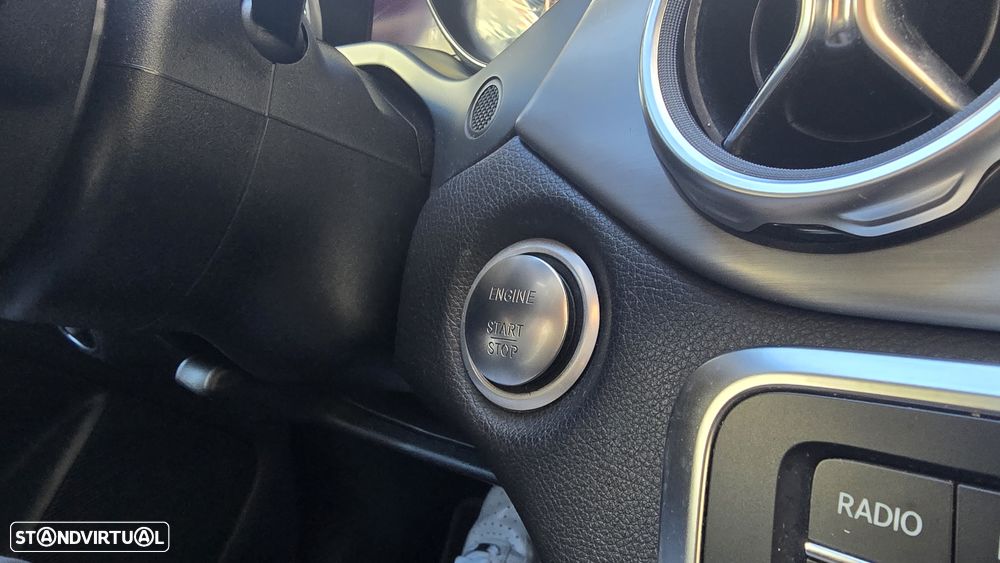 Mercedes-Benz GLA 220 d AMG Line - 32