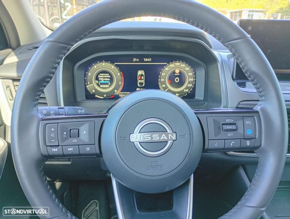 Nissan Qashqai 1.3 DIG-T N-Connecta LED - 15