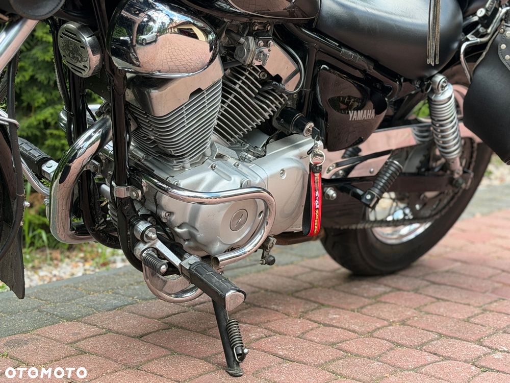 Yamaha XV - 17