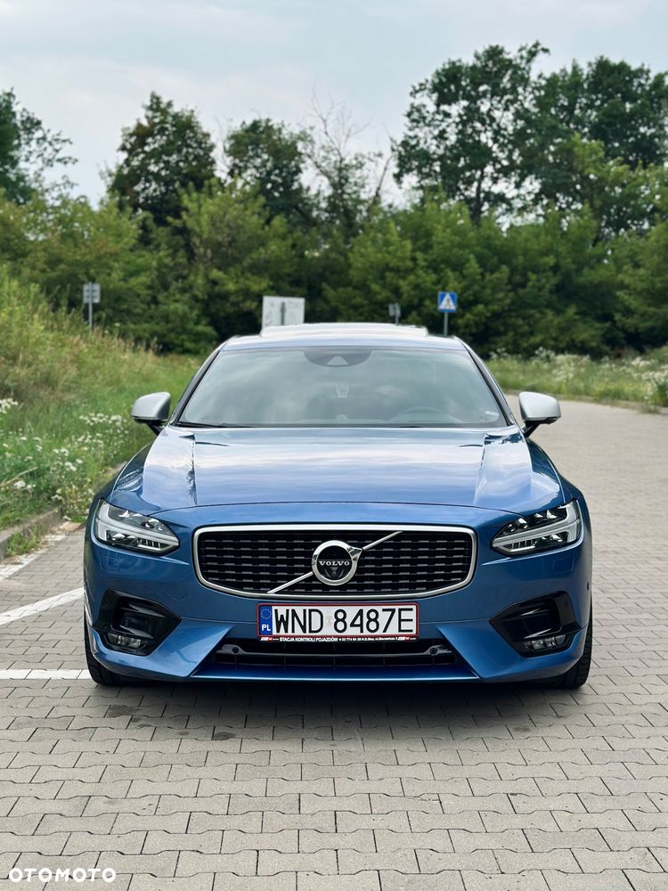 Volvo S90