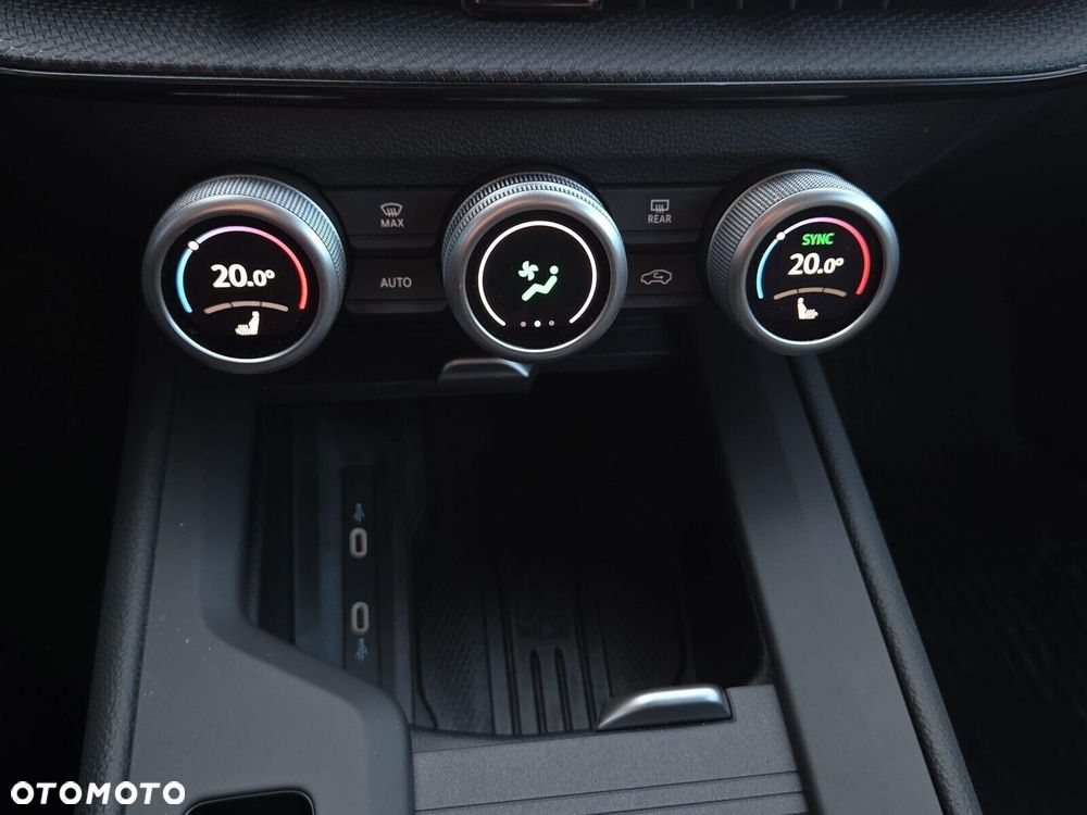 Skoda Superb 1.5 TSI mHEV Essence DSG - 15