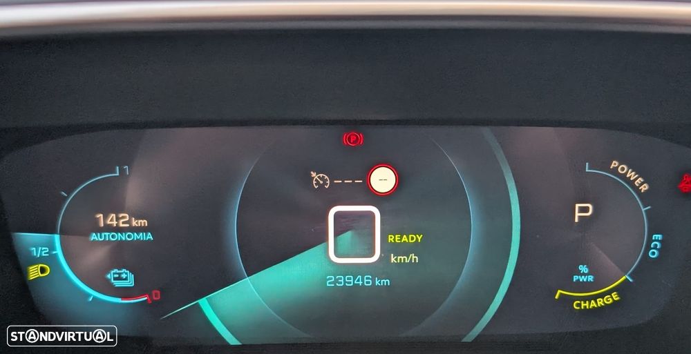 Peugeot e-2008 50 kWh GT Pack - 11