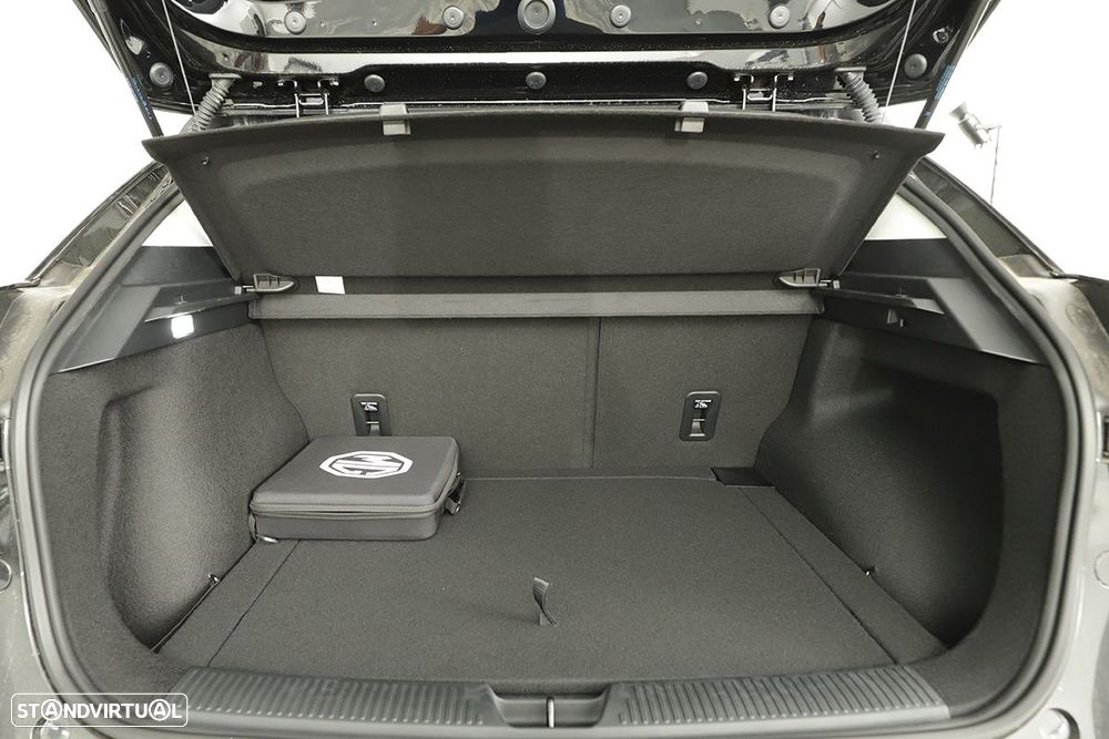 MG MG4 64 kWh Luxury - 20