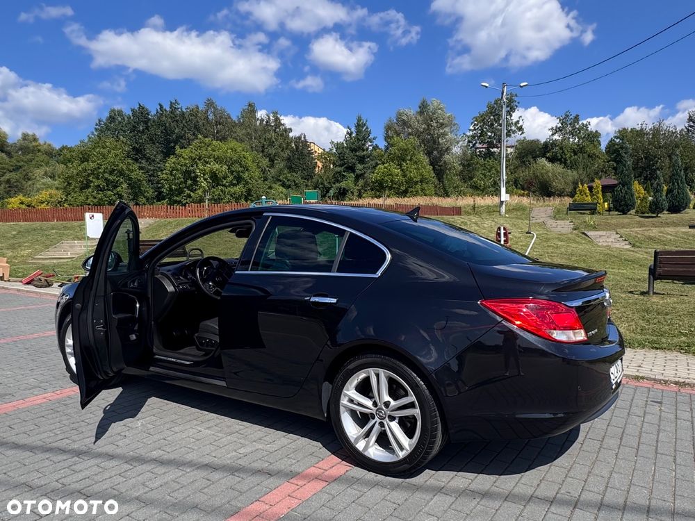 Opel Insignia - 8