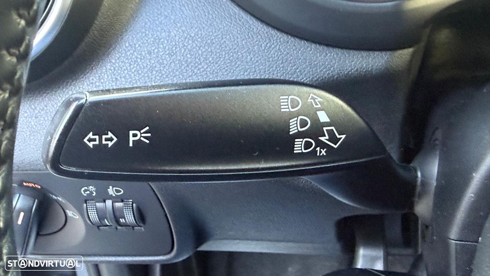 Audi A1 Sportback 1.4 TDI S-line - 21