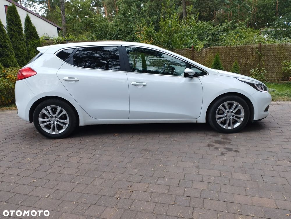 Kia Ceed Cee'd 1.6 CRDi XL - 5