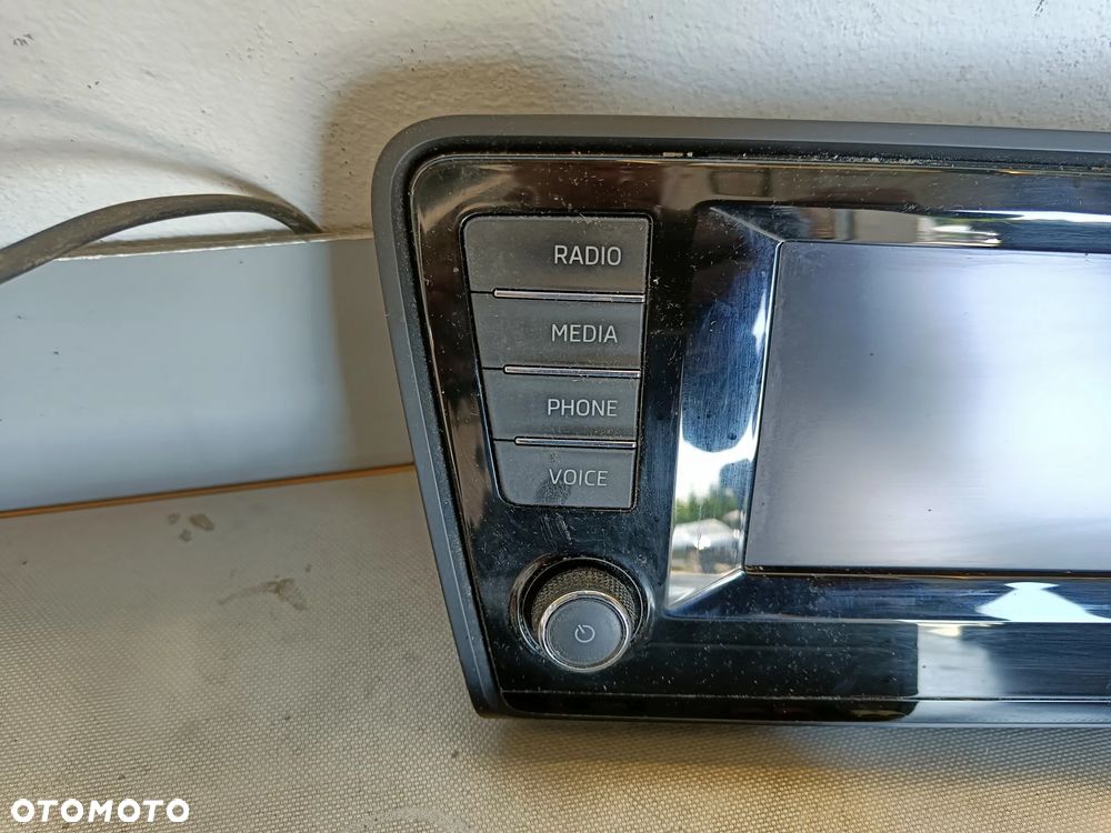 Radio Ekran Skoda Octavia 3 III Czytnik Multimediów Wyświetlacz 5E0919605B 5E0035842A - 3