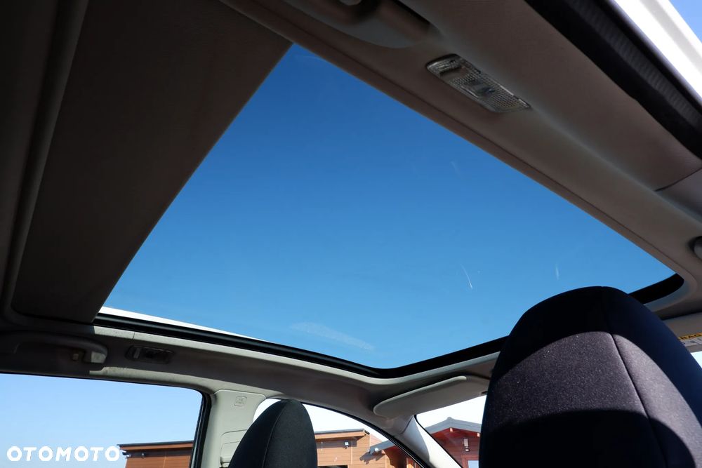 Nissan Qashqai 1.5 dCi N-Connecta - 10