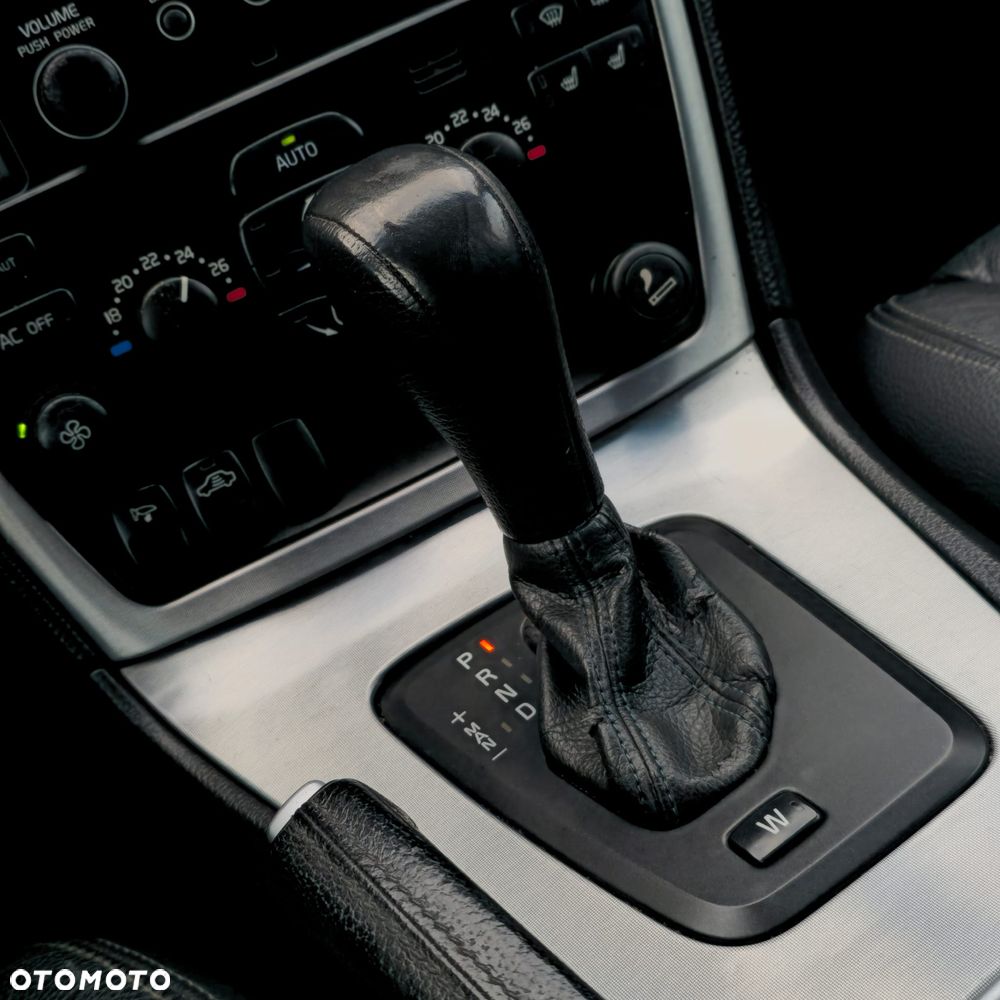 Volvo S60 2.4D Automatik Momentum - 26