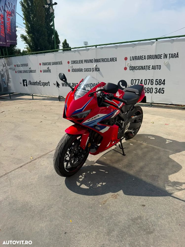 Honda CBR 650R - 6