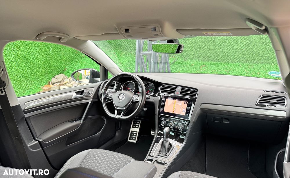 Volkswagen Golf 1.6 TDI DSG Join - 7