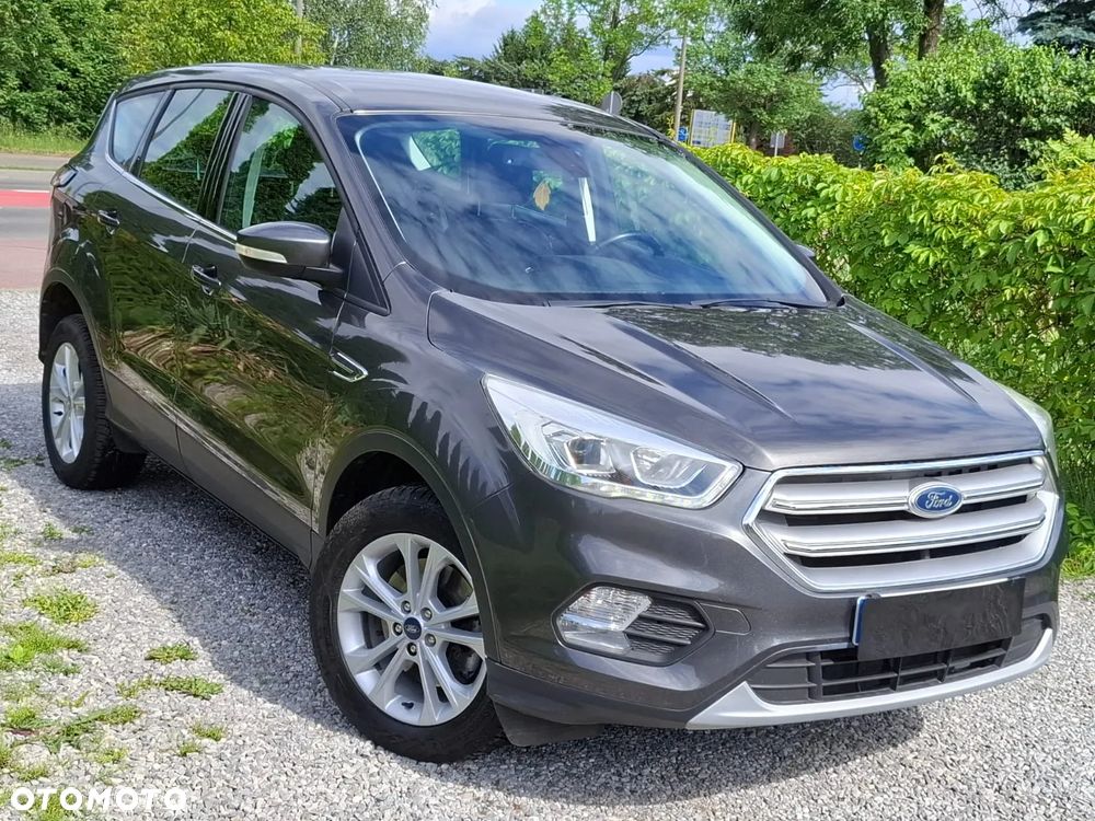 Ford Kuga 1.5 TDCi 2x4 Titanium - 5