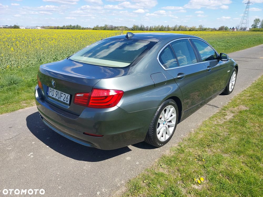 BMW Seria 5 520d - 5