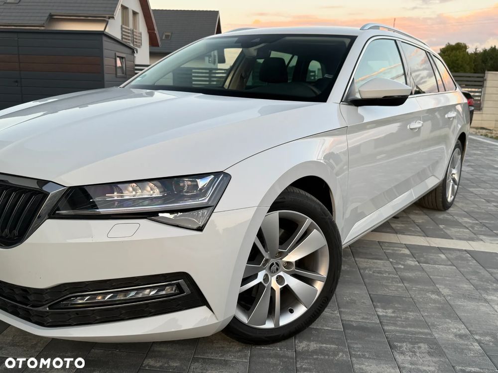 Skoda Superb 2.0 TDI 4x4 Style DSG - 5