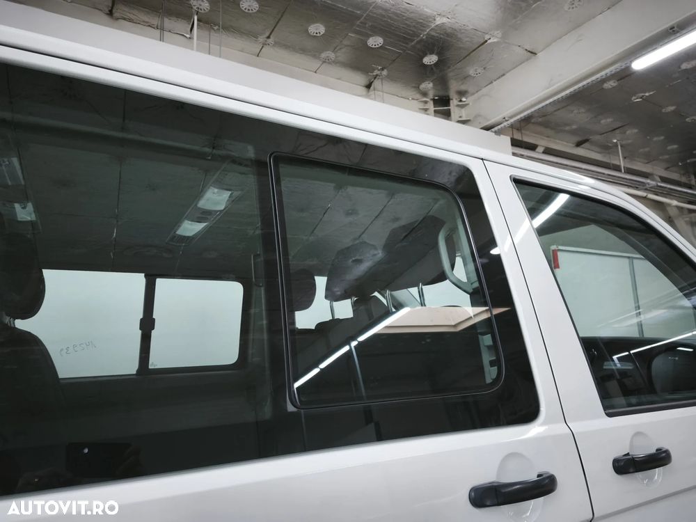 Volkswagen Caravelle KR Comfortline - 8