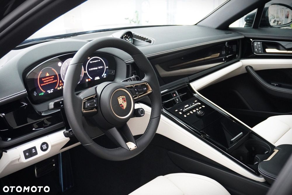 Porsche Panamera - 11