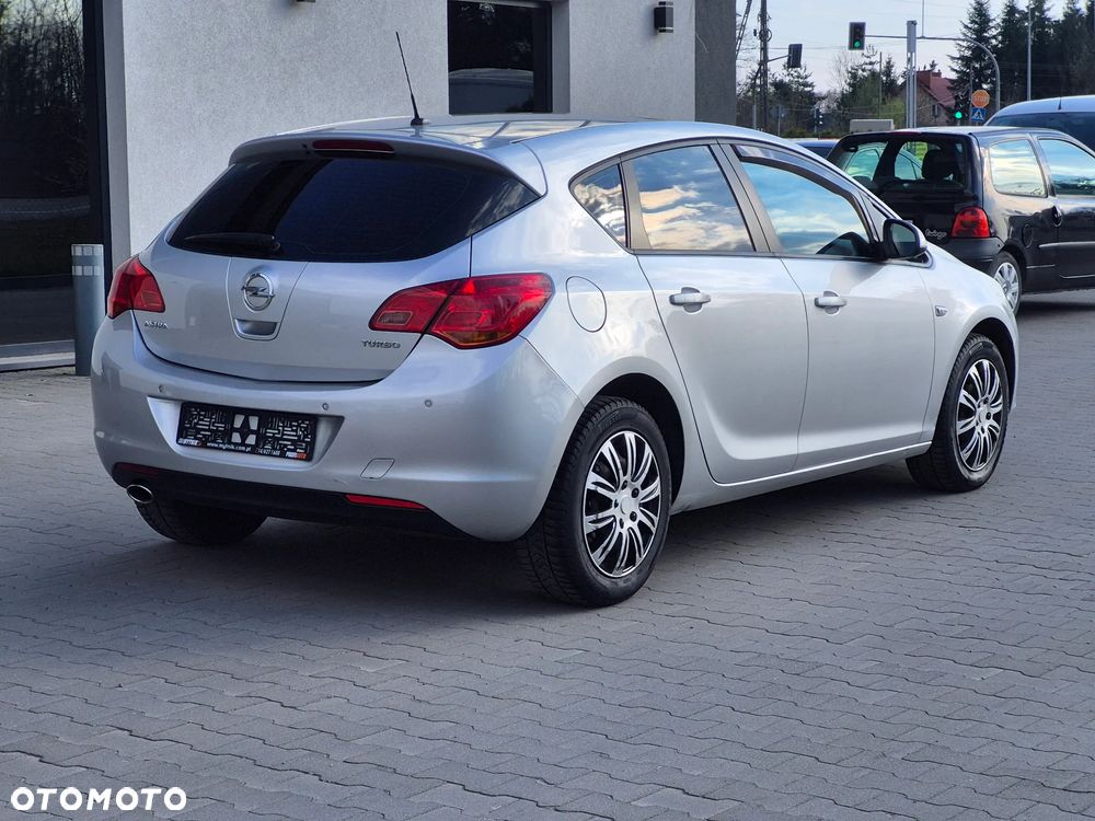 Opel Astra 1.4 Turbo - 3