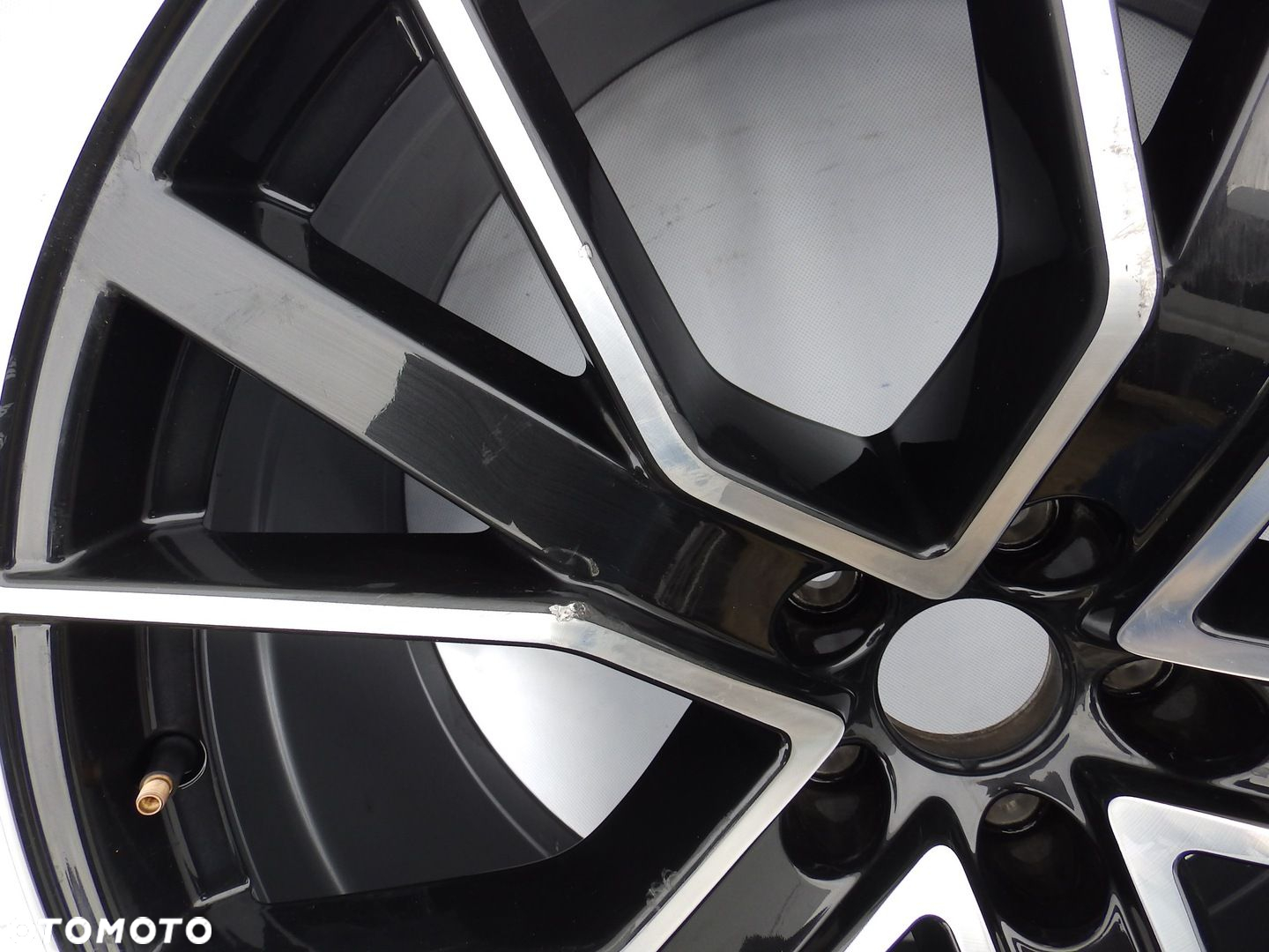 FELGA AUDI A6 4G0 S-LINE E9.5Jx21H2 ET25 5x112 - 2
