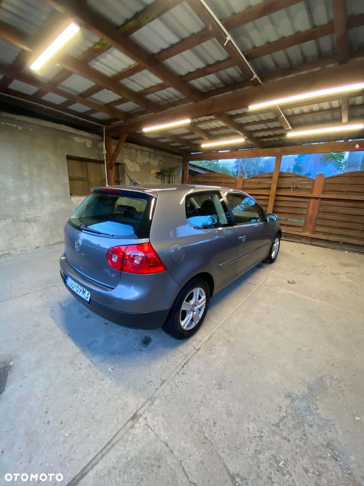 Volkswagen Golf 1.4 TSI Comfortline DSG - 7