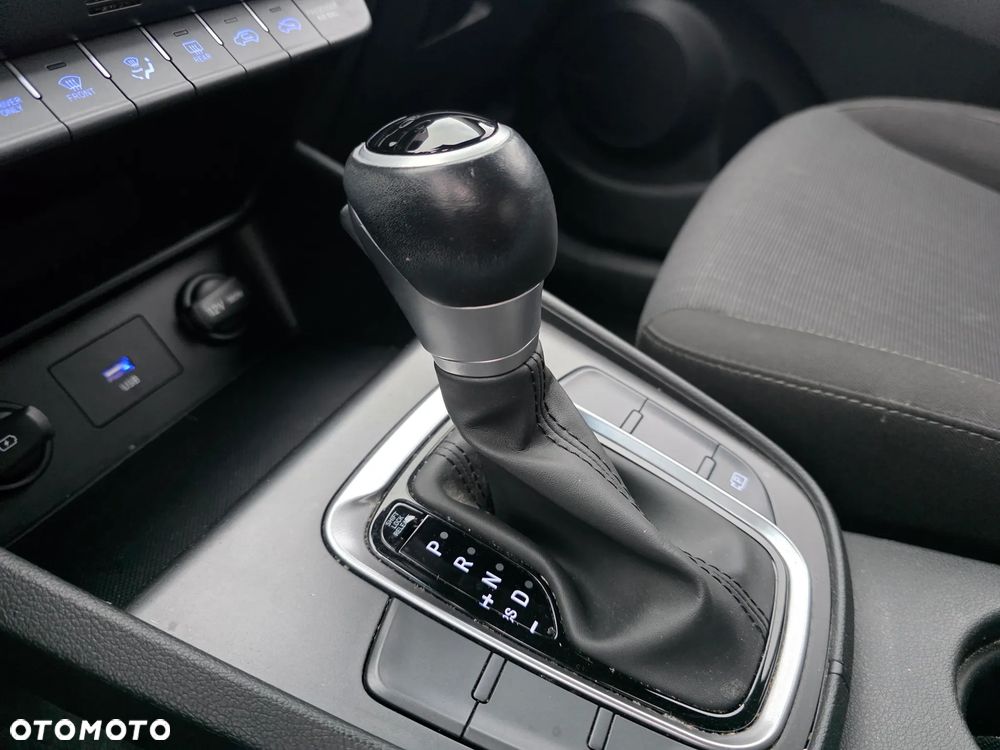 Hyundai Kona 1.6 GDI Hybrid Executive DCT - 19