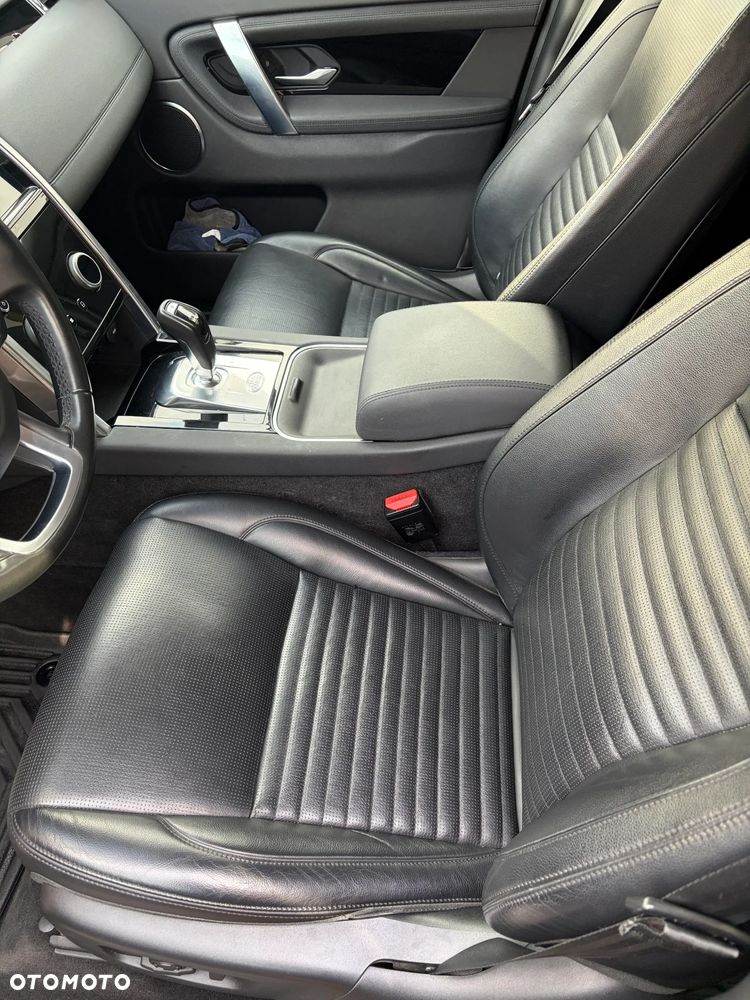 Land Rover Discovery Sport 2.0 D150 HSE - 23