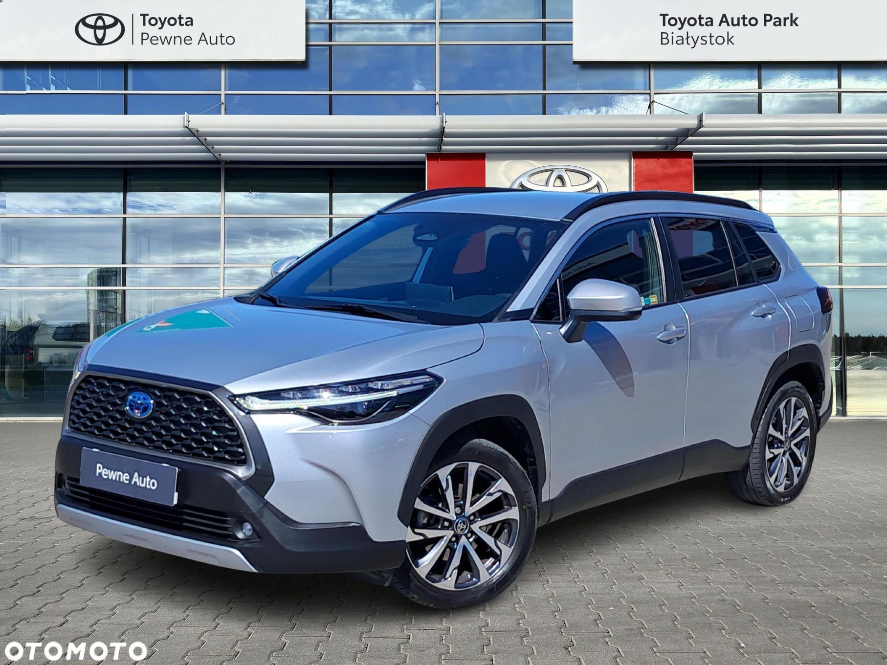 Toyota Corolla Cross 2.0 Hybrid Style AWD - 1