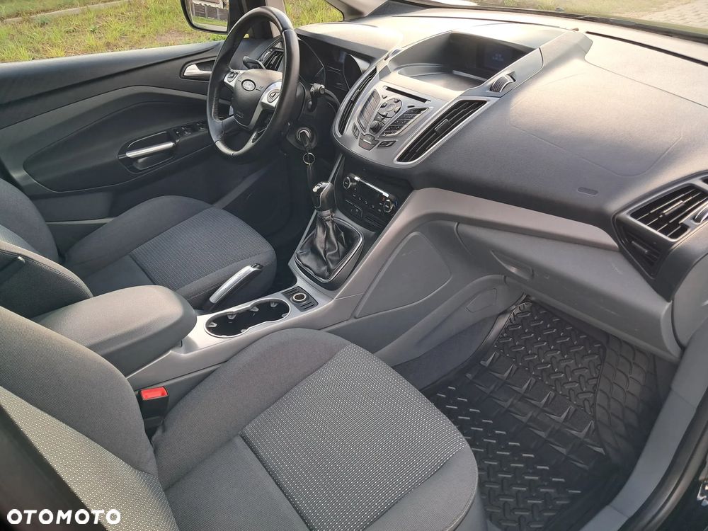 Ford Grand C-MAX 1.6 Ti-VCT Titanium - 19