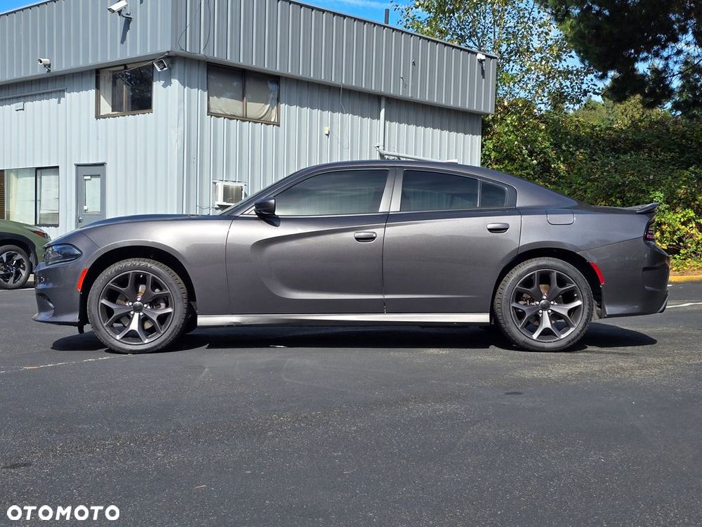 Dodge Charger - 4