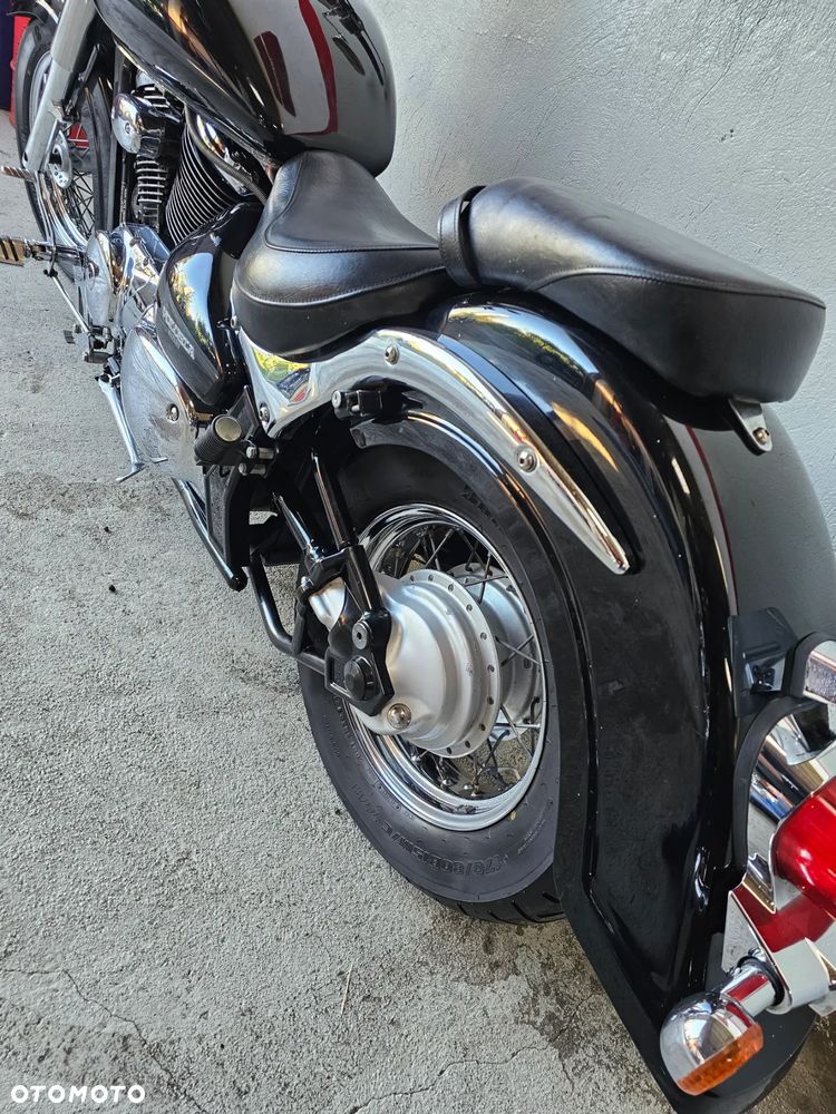 Suzuki VL 800 Volusia - 12