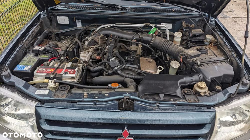 Mitsubishi Pajero Pinin 1.8 - 5