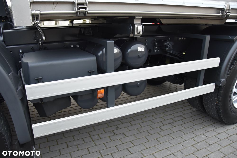 Scania P250 WERSJA OFFROAD / WYWROTKA 3-STRONNA / BLOKADA MOSTU / TYŁ RESOER / P.NOWA / 18 TYŚ KM PRZEBIEGU! / SALON PL / - 16