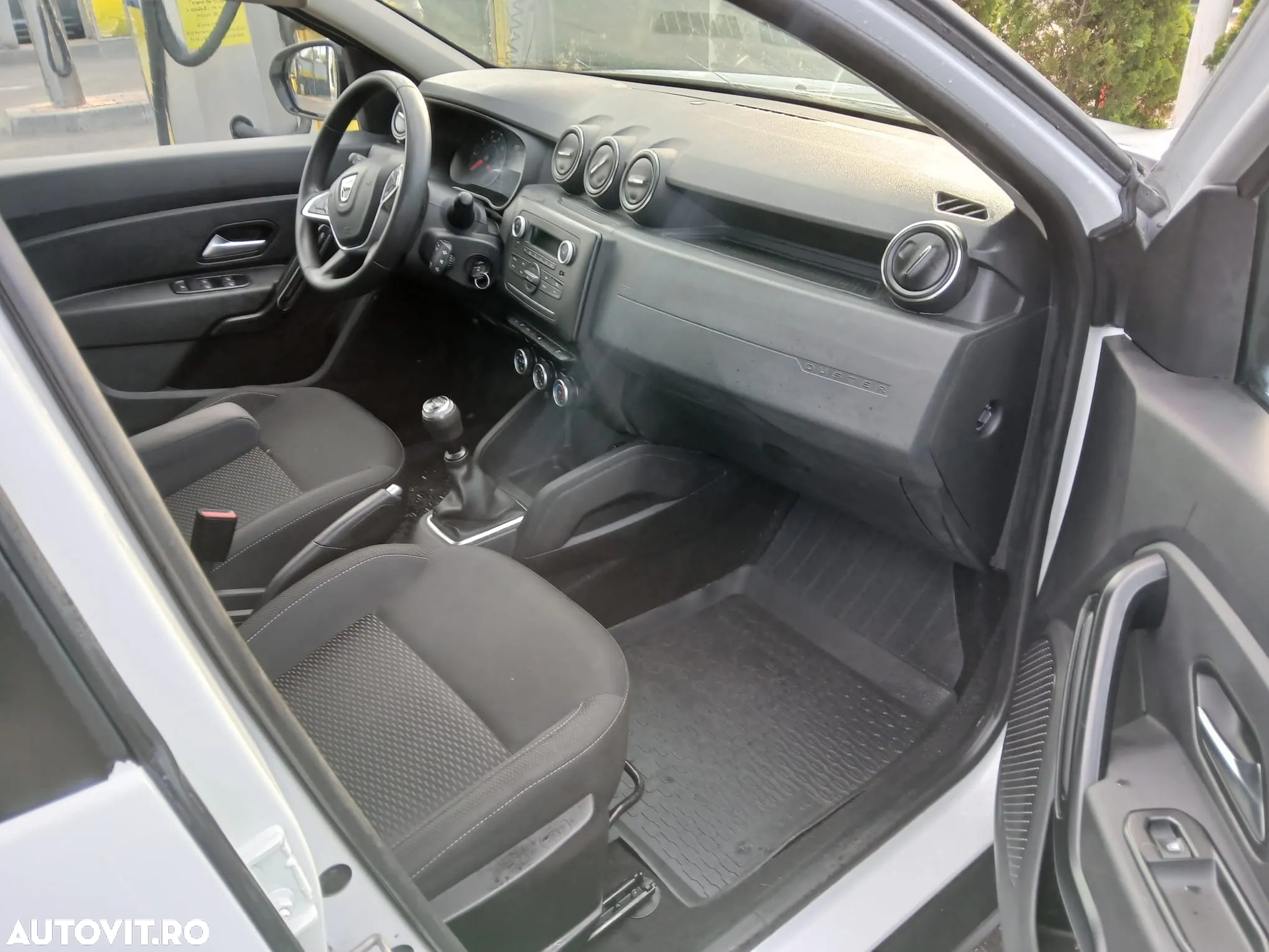 Dacia Duster 1.5 Blue dCi 4WD Comfort - 6