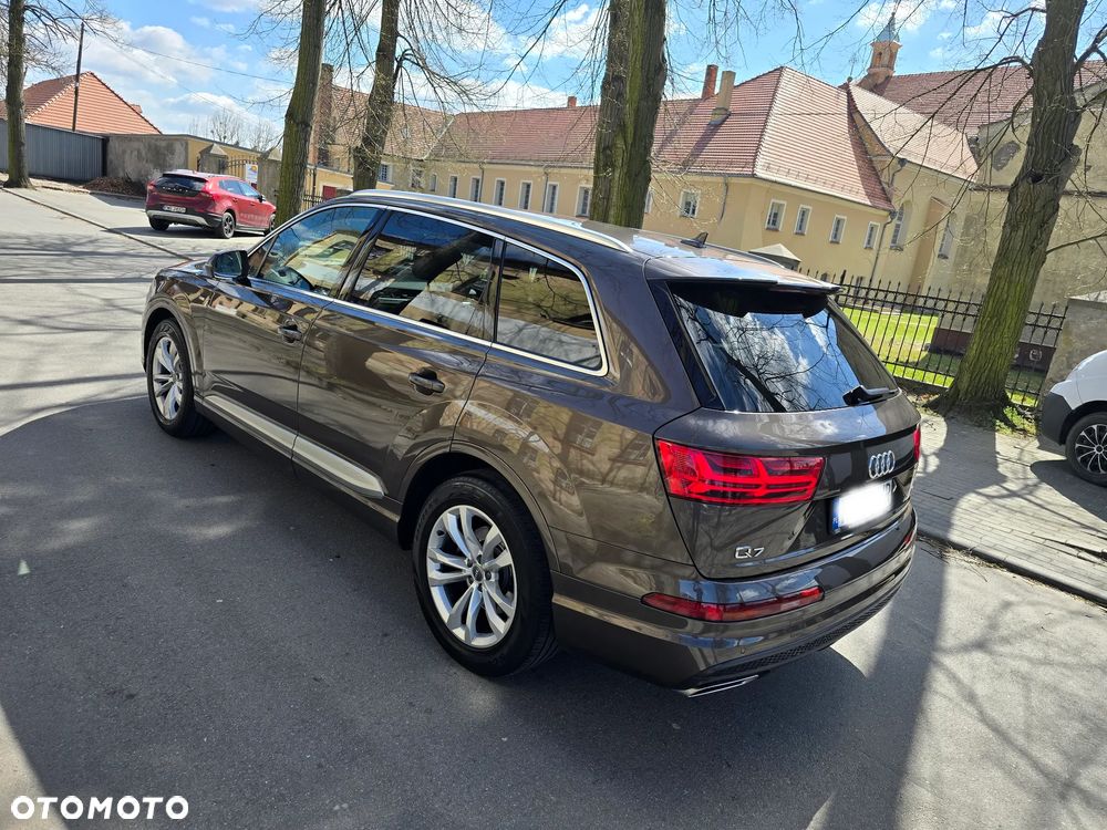 Audi Q7 3.0 TDI Quattro Tiptronic - 23
