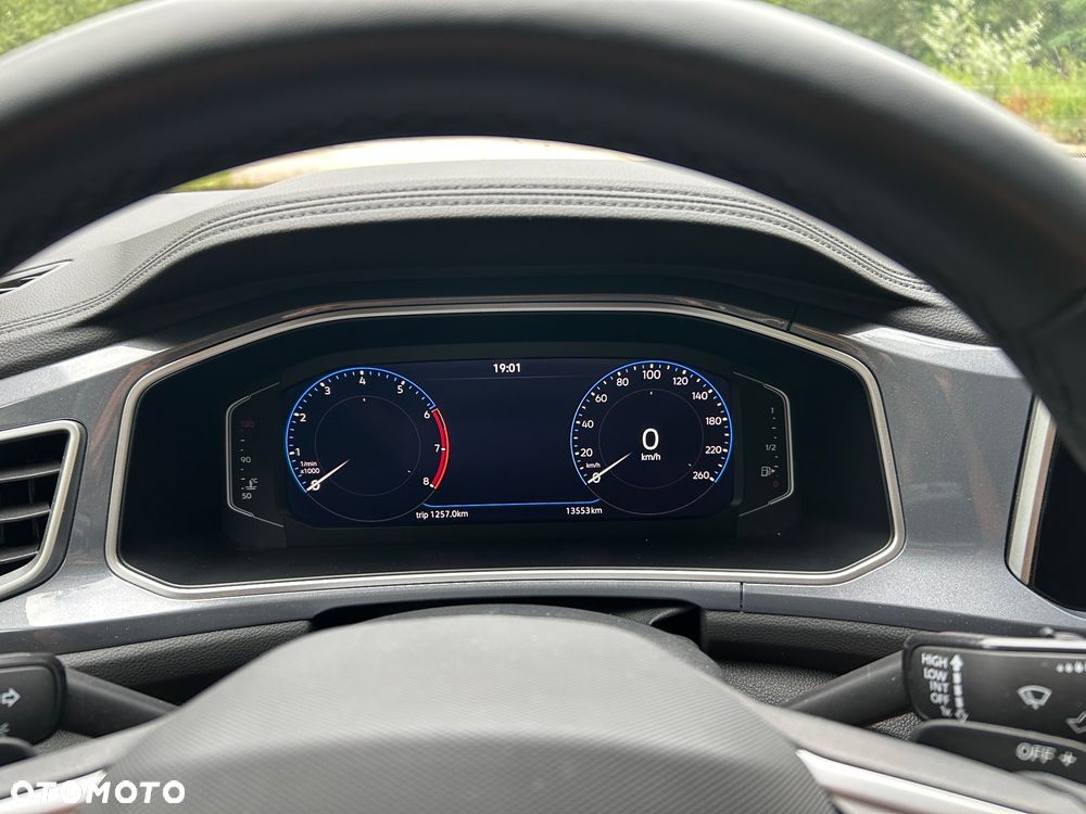 Volkswagen T-Roc 1.5 TSI Style DSG - 22