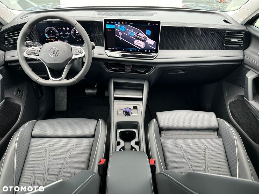 Volkswagen Tiguan - 22