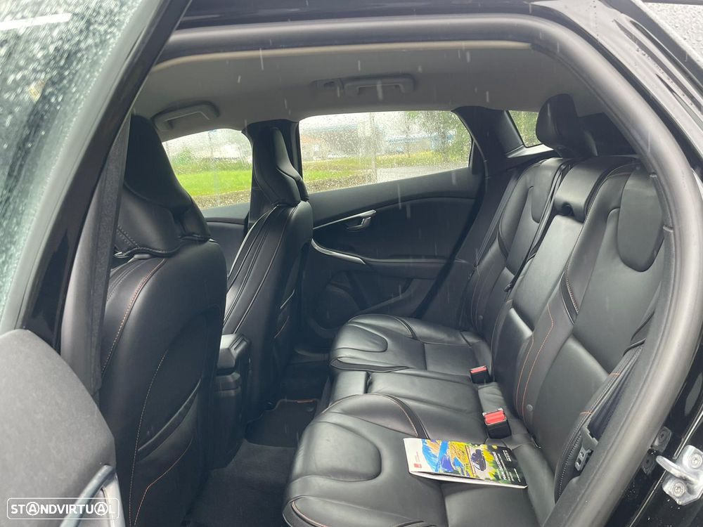 Volvo V40 2.0 D3 Volvo Ocean Race Geartronic - 15