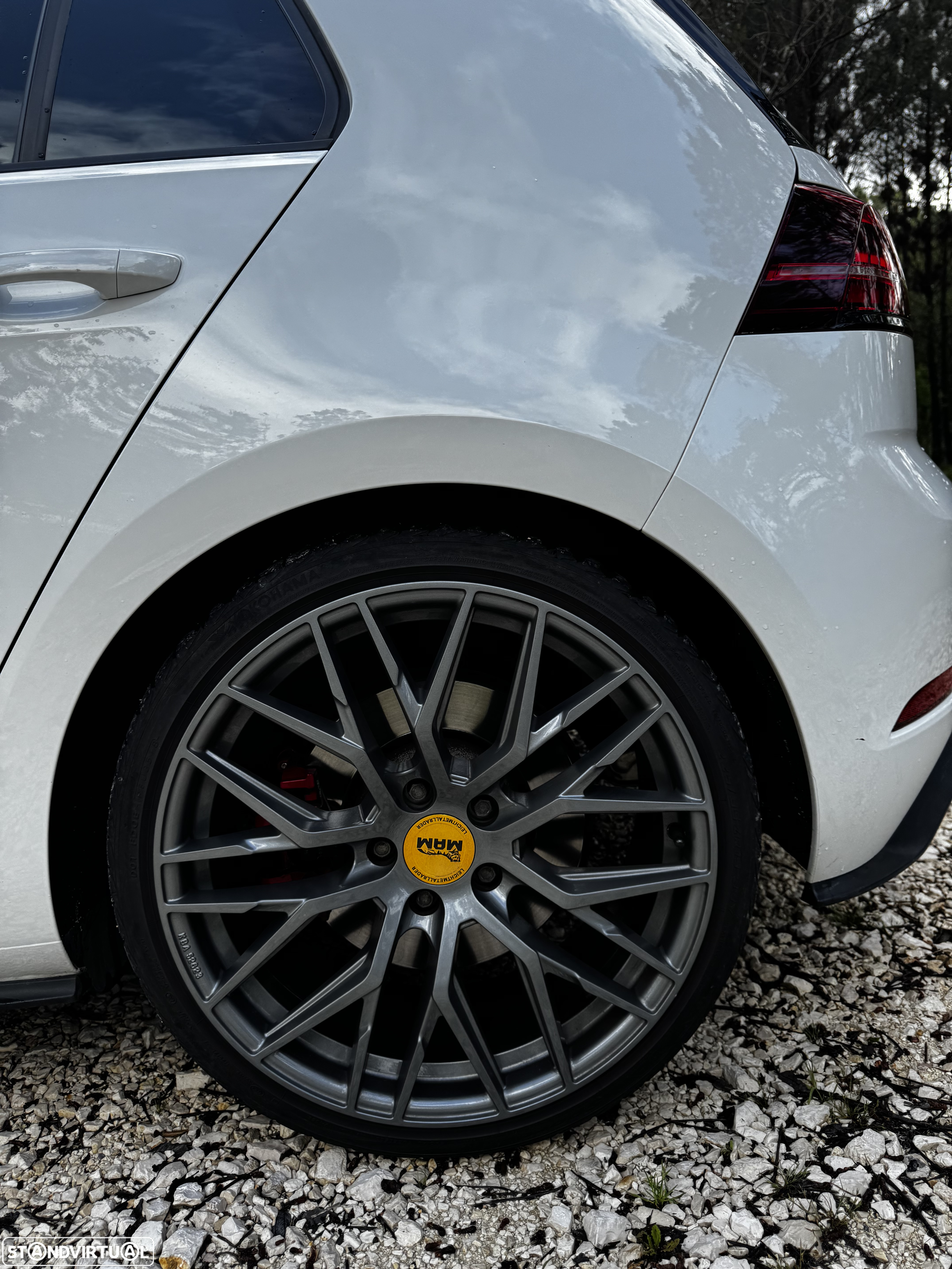 VW Golf 2.0 TSI GTI DSG Performance - 9