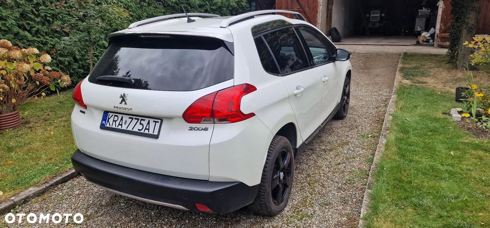 Peugeot 2008 2016 photo 2