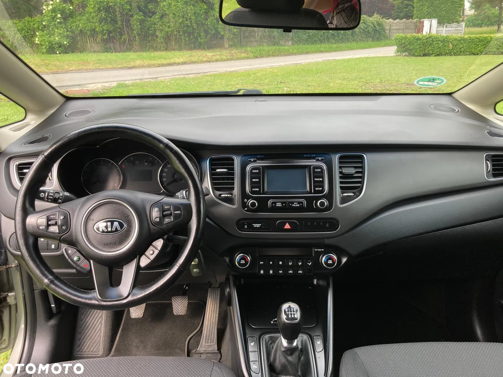 Kia Carens 1.6 GDI Edition 7 - 8