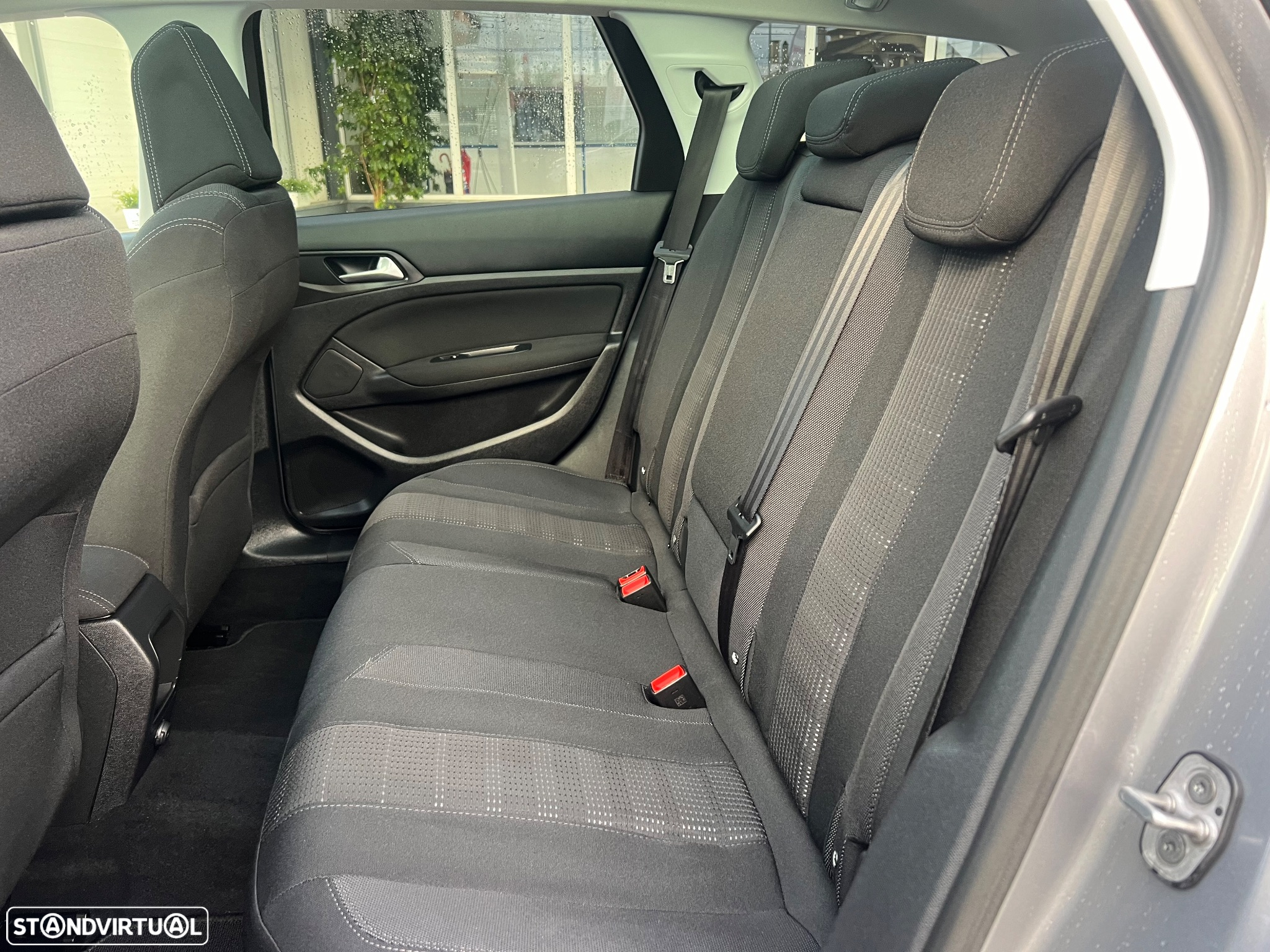 Peugeot 308 SW 1.6 BlueHDi Allure J17 - 17