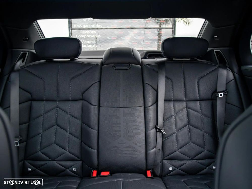 BMW i7 eDrive50 Pack Desportivo M Pro - 23
