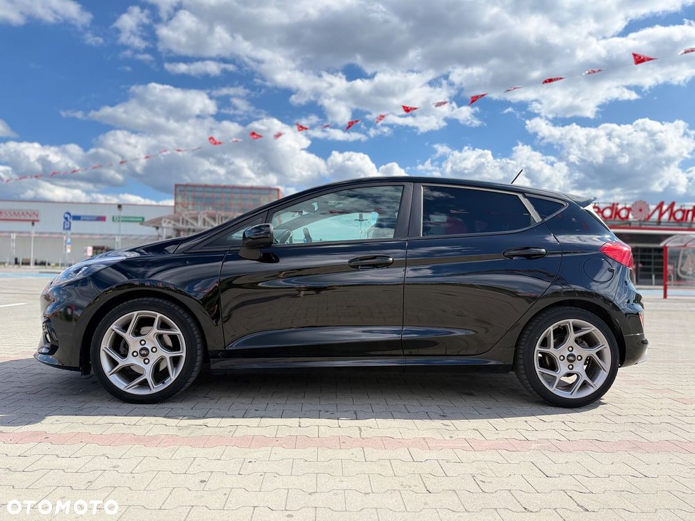Ford Fiesta - 5