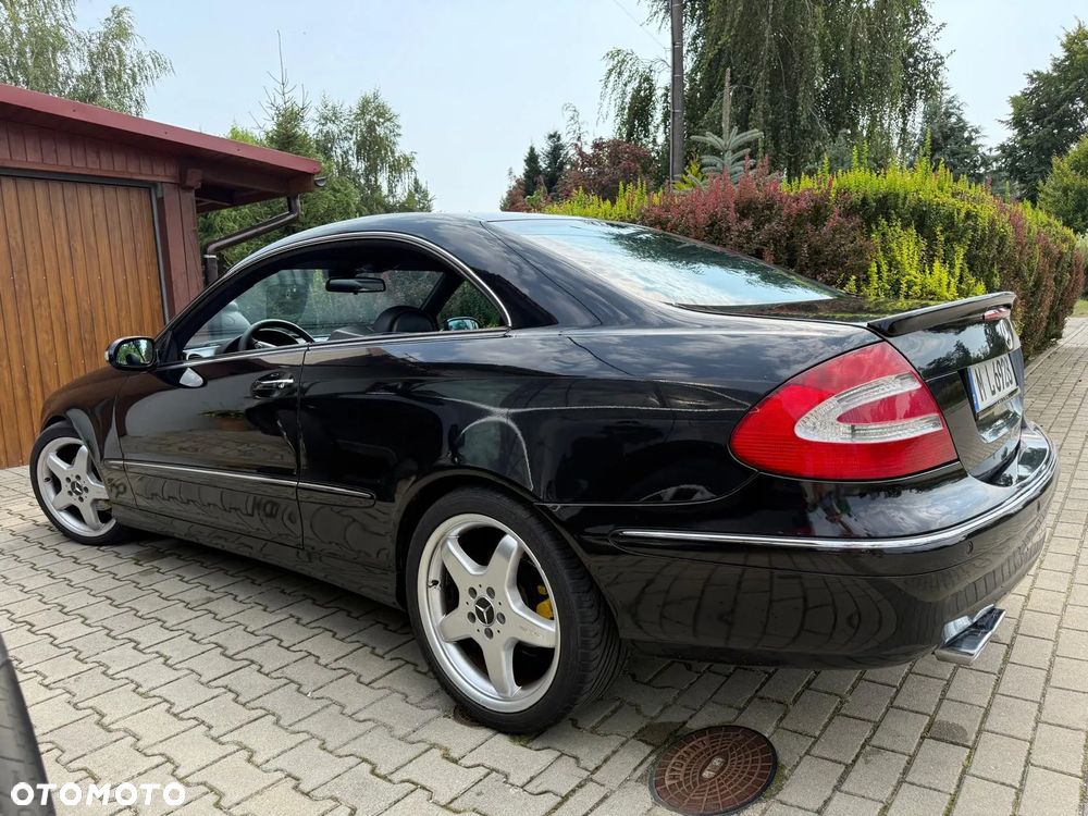 Mercedes-Benz CLK - 17