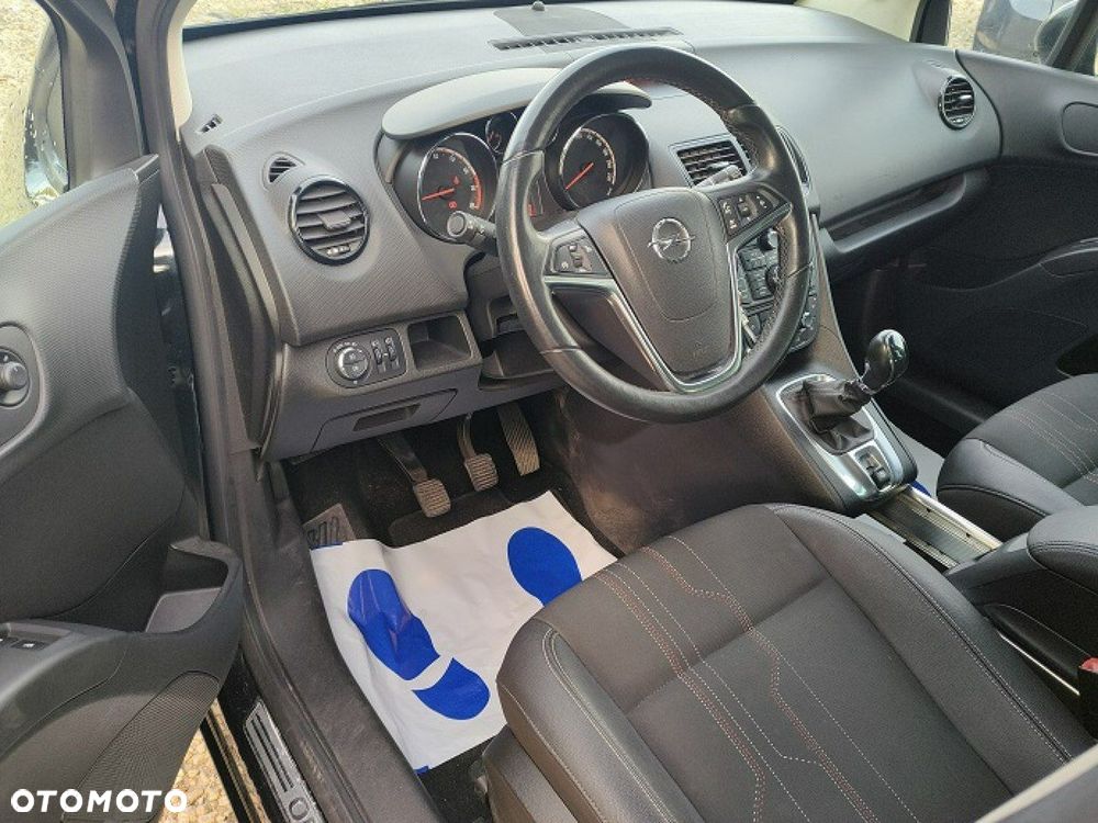 Opel Meriva - 14