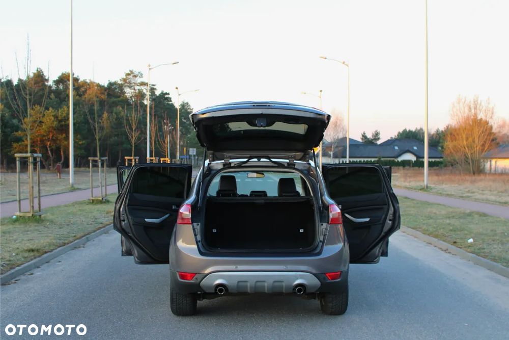 Ford Kuga 2.0 TDCi Titanium - 11