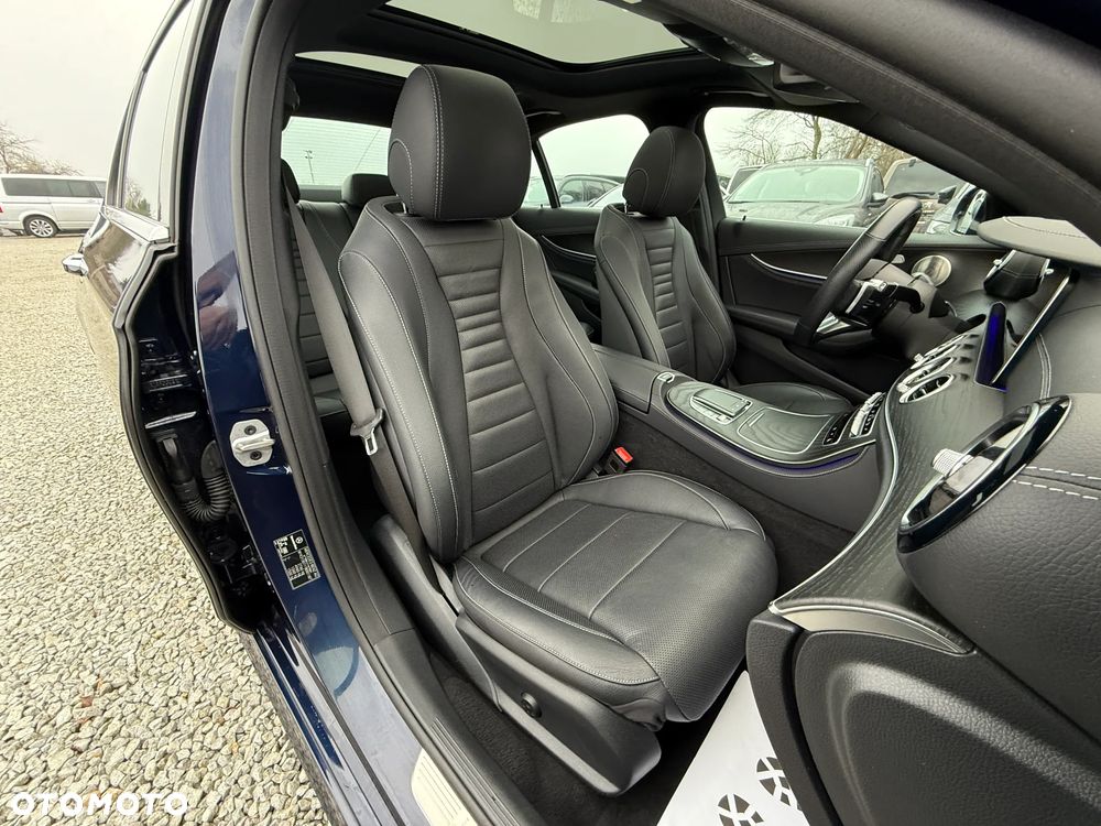Mercedes-Benz Klasa E 300 de PHEV 4-Matic AMG 9G-Tronic - 37