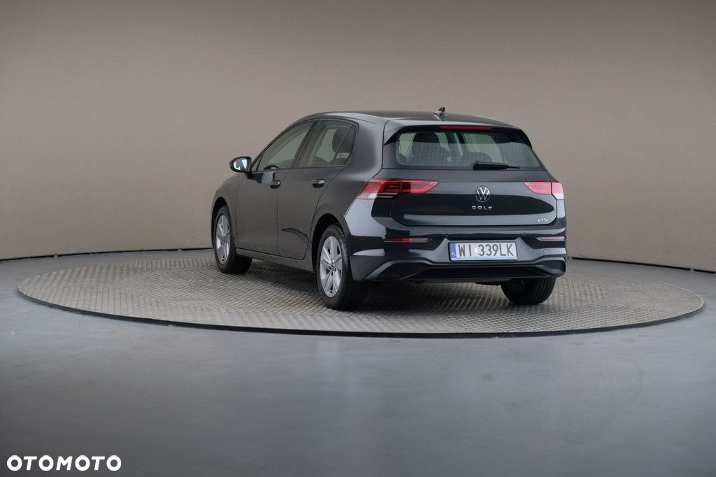 Volkswagen Golf - 2