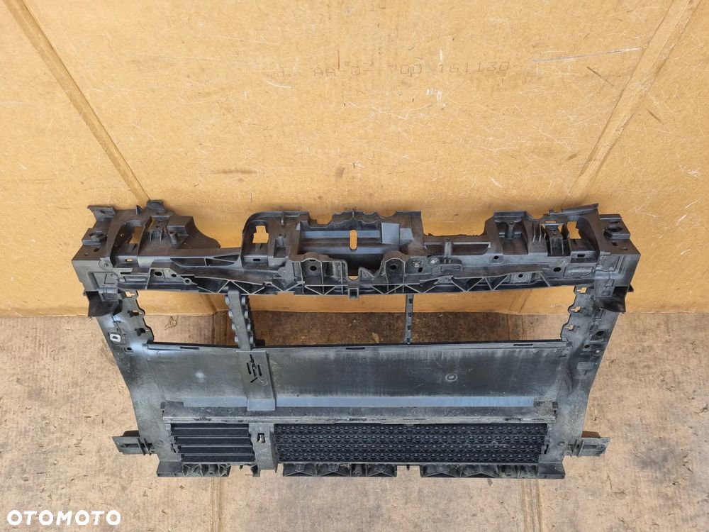 FORD FIESTA MK8 1.1 BENZYNA PAS PRZEDNI - 2