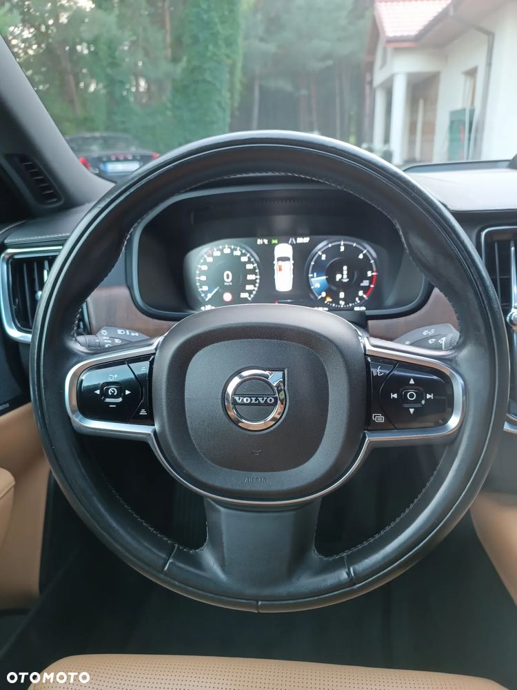 Volvo S90 B5 D AWD Inscription - 17
